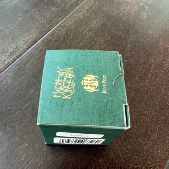 Fergie Harmony Kingdom Bunny Rabbit Trinket Box by artist Adam Binder - Picture 12 of 13